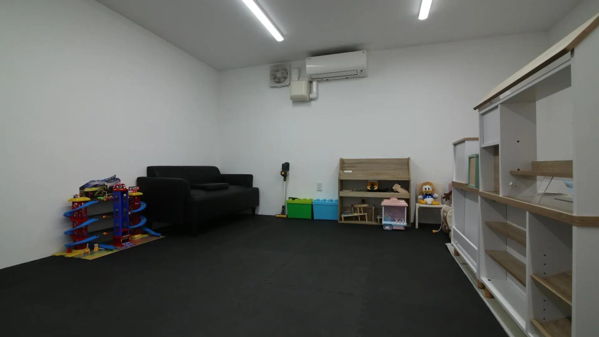 Апартаменты Nakai House Токио 0*,  Япония